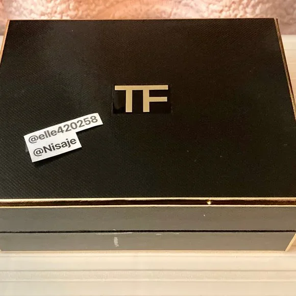 Tom Ford Bruised Plum Spanish Pink Blush Nude Casablanca lipstick gift box